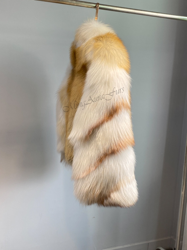 Golden island 2025 fox fur