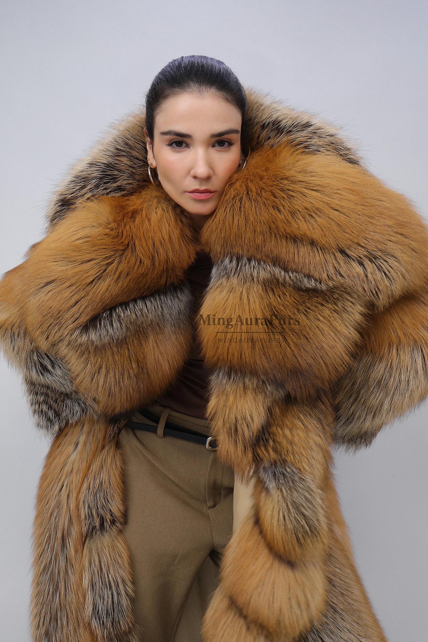 Women's Real Fox Fur Coat -Oversized Collar- Phnom Cross Fox - B0017