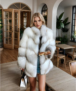 Winter outfit look with fawn light fox fur coat